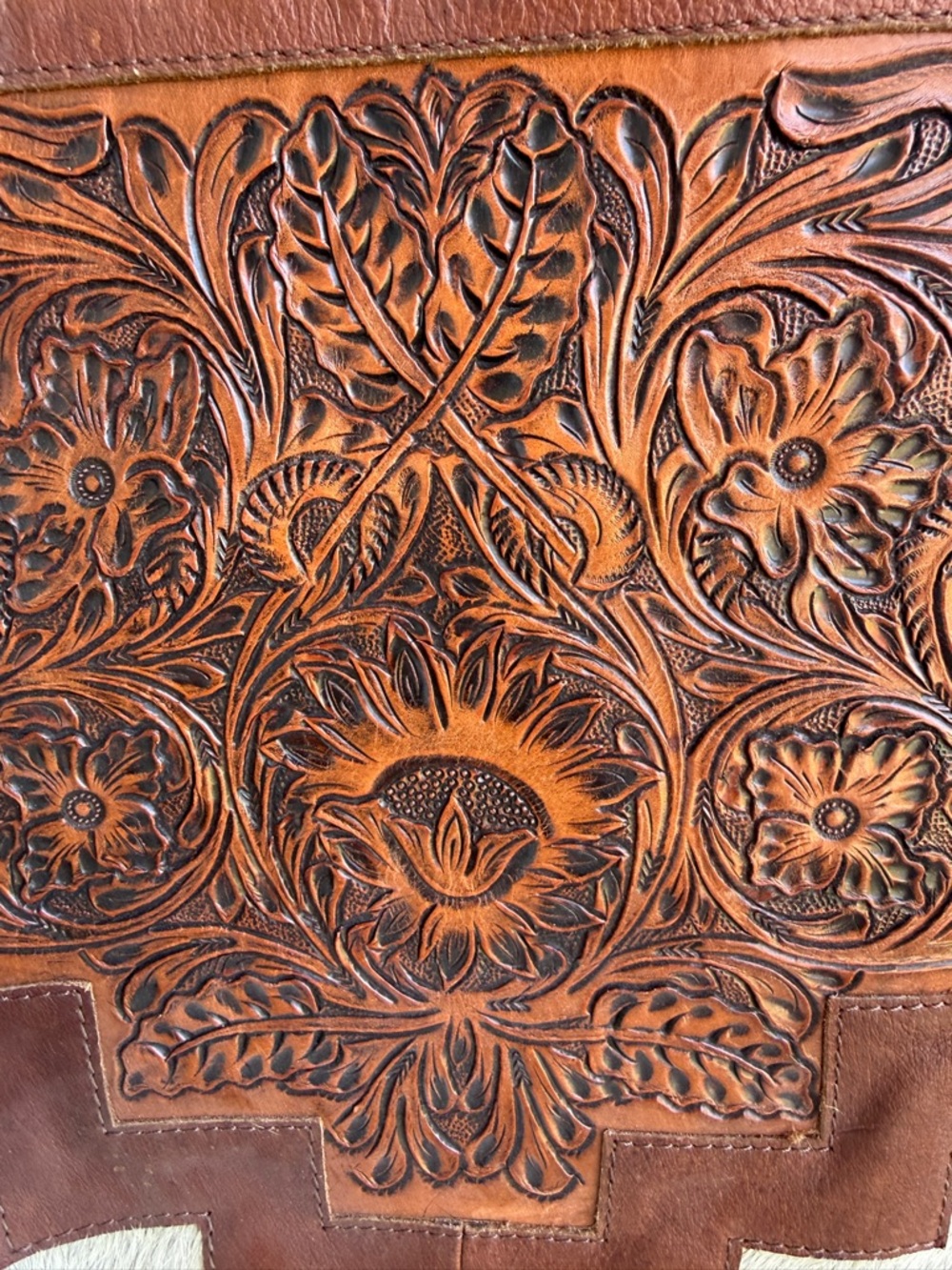 American Darling Fringe Tooled Leather Crossbody Bag with Cow Hide - Picture 5 of 10
